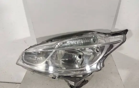Peugeot 208 Headlight/headlamp 9802221880 89000101