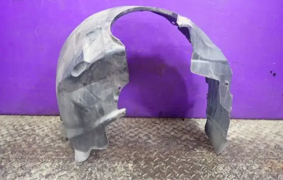 Volvo V50 Front arch 1S7116115AJ