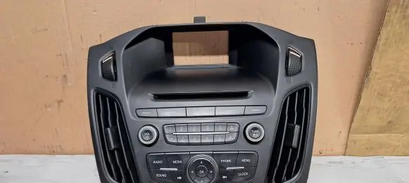 Ford Focus Head unit multimedia control 4F571BB 1701188701
