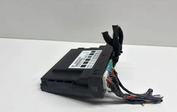 Opel Insignia A Comfort/convenience module 13592376 F00HJ01160