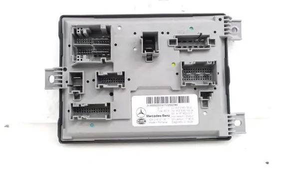 Mercedes-Benz E W213 Comfort/convenience module A2139005220 A2139015206 A1679022001