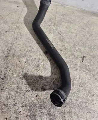Mercedes-Benz E W213 Engine coolant pipe/hose A2135010182