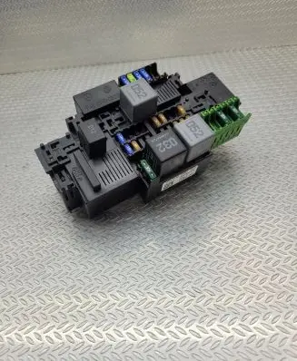 Mercedes-Benz C W205 Fuse module A2229063202