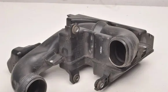 Hyundai i30 Intake resonator 28210-3X010