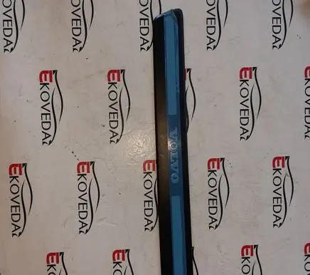 Volvo XC60 Front sill trim cover 31349213