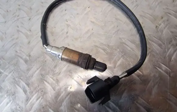 Audi A4 S4 B5 8D Lambda probe sensor 030906265AE