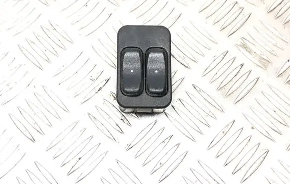 Opel Astra G Electric window control switch 13363201 90561088