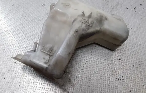 Nissan Primera Coolant expansion tank/reservoir