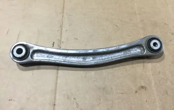 Porsche Cayenne (9PA) Rear control arm 7L0505376A
