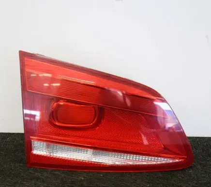 Volkswagen PASSAT B7 Tailgate rear/tail lights 3AF945093K