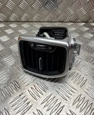 KIA Sportage Dashboard side air vent grill/cover trim 97480F1BB0