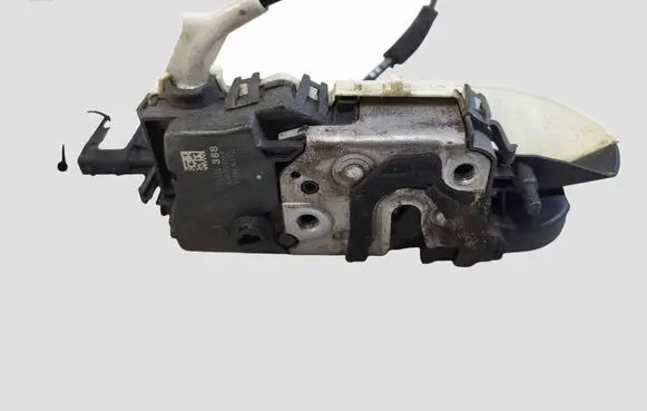 Citroen C5 Front door lock A01772