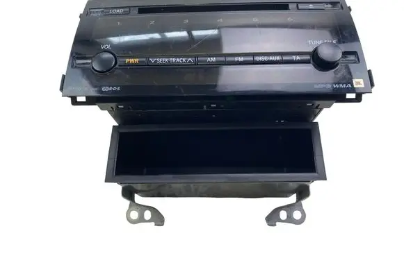 Toyota Prius (XW20) Radio/CD/DVD/GPS head unit P3809
