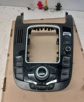Audi A5 8T 8F Head unit multimedia control 8T0919609 90025244 000122853