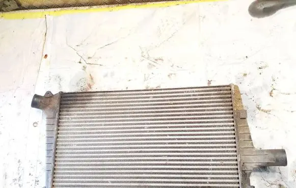 Audi A6 S6 C5 4B Intercooler radiator