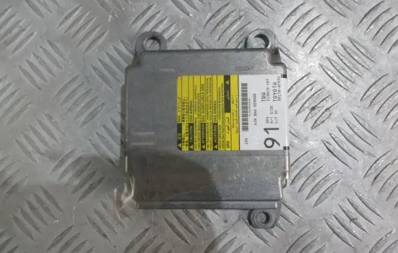 Toyota Corolla Verso AR10 Airbag control unit/module 8917000F032