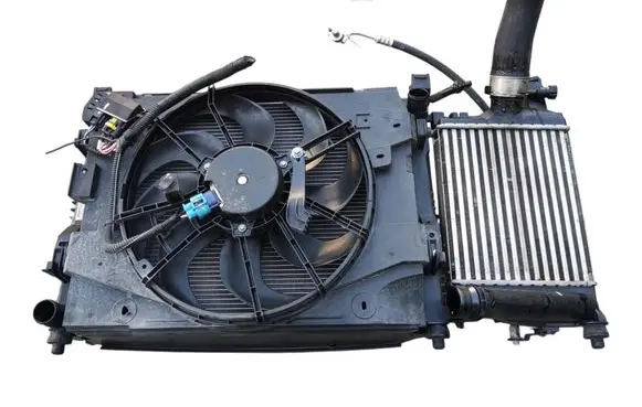 Dacia Sandero II Radiator set 144963014R 214815012R