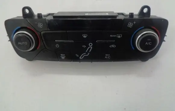 Ford Focus Climate control unit F1ET18C612AF