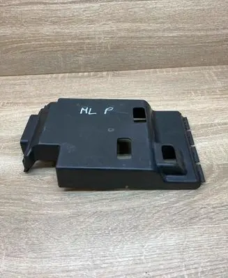 Mercedes-Benz ML W166 Other interior part A1665400080