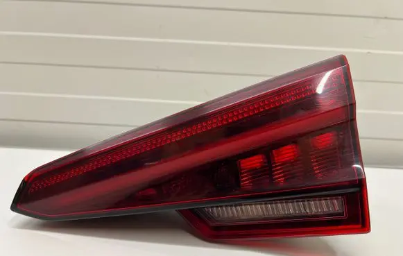 Audi A4 S4 B9 Tailgate rear/tail lights