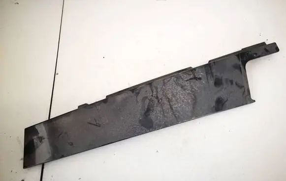 Opel Crossland X Front door glass trim molding 39123011