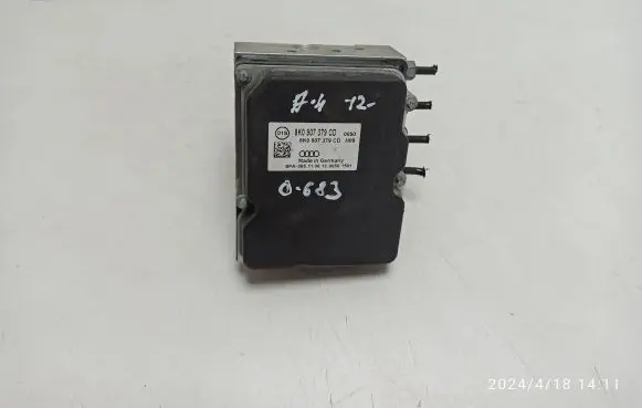 Audi A4 S4 B8 8K ABS Pump 8K0907379CD