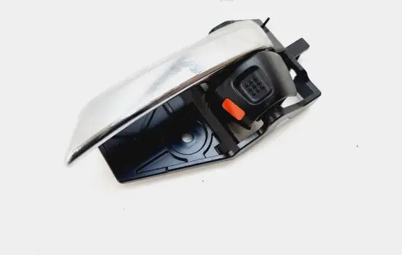 Suzuki Swift II Front door interior handle