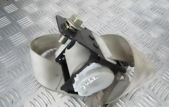 Hyundai Sonata Rear seatbelt nsb073ek31