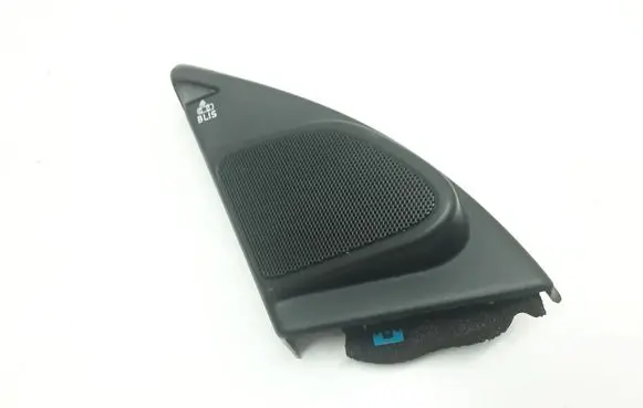 Volvo V70 Front door high frequency speaker 30781067 30761587