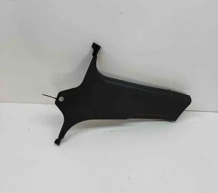 (B) pillar trim (bottom)