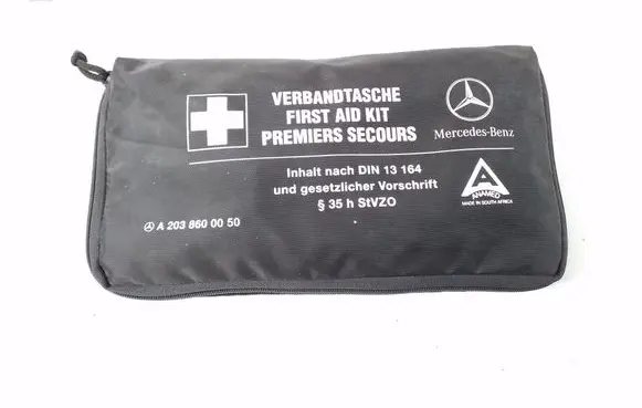 Mercedes-Benz CLA C117 X117 W117 First aid kit A2038600050
