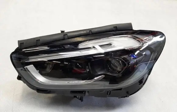 Mercedes-Benz GLA W156 Headlight/headlamp