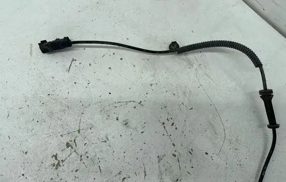 Dodge Durango ABS brake wheel speed sensor 68250893AA 68569551AA