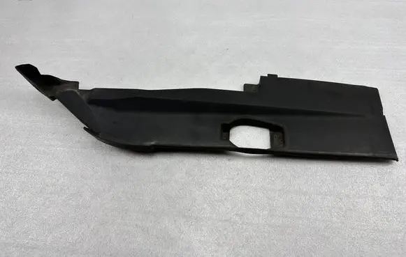 Audi A8 S8 D4 4H Fender end trim 4H0819336