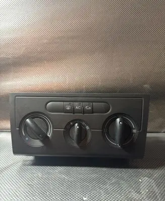 Audi A3 S3 8P Climate control unit 8P0858969