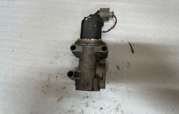 Opel Astra H EGR valve 50024005