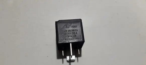 Seat Alhambra (Mk1) Other relay 95vw10k705ca 7m0951253a
