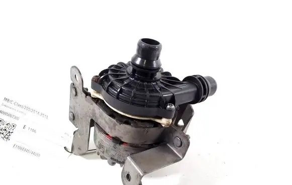 Mercedes-Benz C W205 Electric auxiliary coolant/water pump A0005002300
