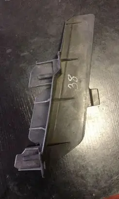 Headlight/headlamp mounting bracket