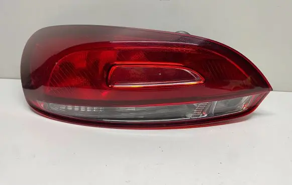Volkswagen Scirocco Rear/tail lights 1K8945095H