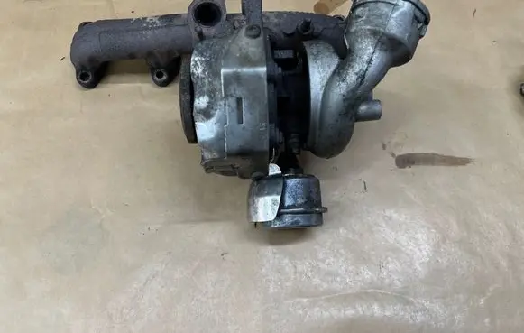 Volkswagen Touran I Turbo KP39072 276551