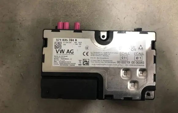 Volkswagen Tiguan Other control units/modules 571035284B
