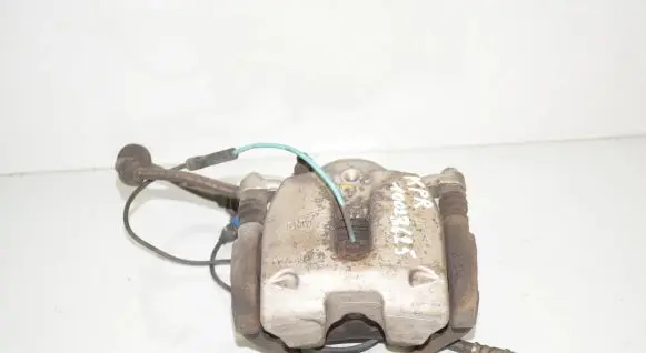 BMW 5 G30 G31 Front brake caliper 6872799 34106872799