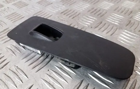 Peugeot Boxer Front door window switch trim 30170575