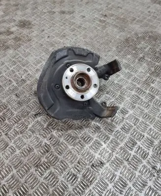 Volkswagen Taigo Front wheel hub 