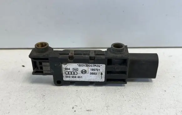 Audi A4 S4 B7 8E 8H Airbag deployment crash/impact sensor 8E0959651 190701 0231300C7PZ0