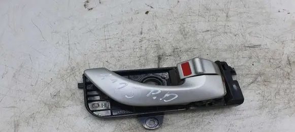 Hyundai Sonata Front door interior handle 82623NF000