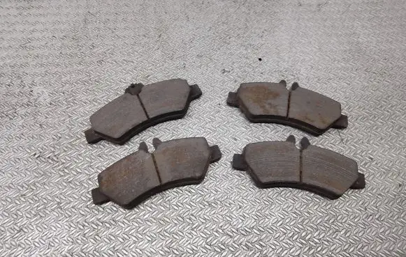 Mercedes-Benz Sprinter W906 Brake pads (rear) 