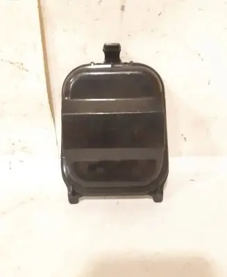 Headlight/headlamp dust cover