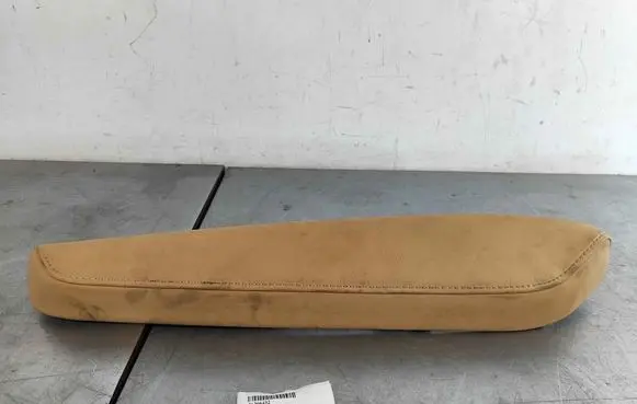 Volvo XC90 Rear seat armrest 31366432
